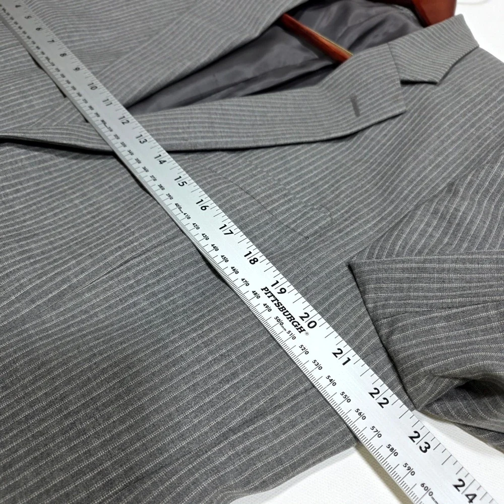 Tasso Elba Suit Mens 42R Gray Pinstripe 100% Wool 2 Piece Blazer Trousers Set